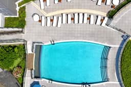 Hudson River Views | Private Balcony+ 2 Gyms - Image 4